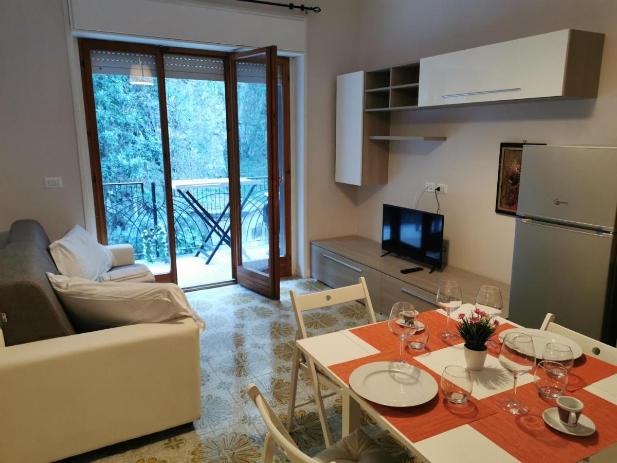Sorrento'S Holidays Rooms Buitenkant foto